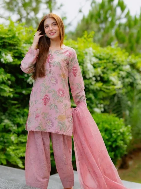 Bareen | Tea Rose Pink Raw Silk Kurta Set