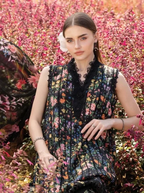 Maria B | Black Lawn Kurta Set