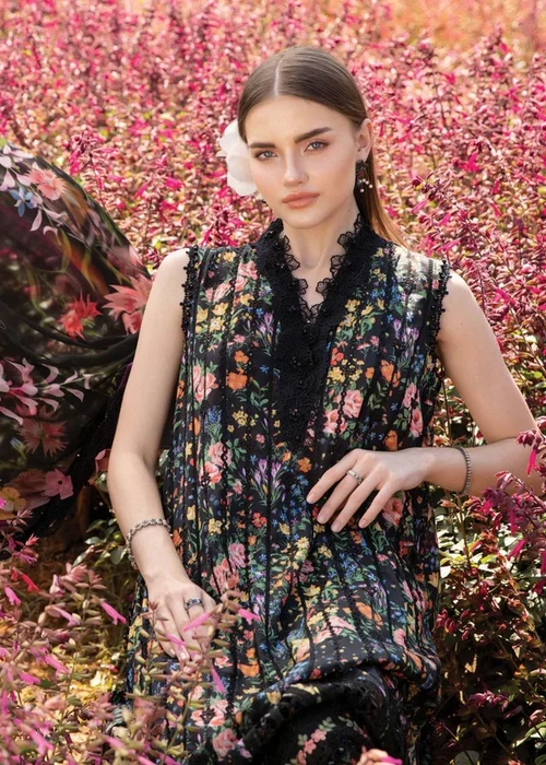 Maria B | Black Lawn Kurta Set
