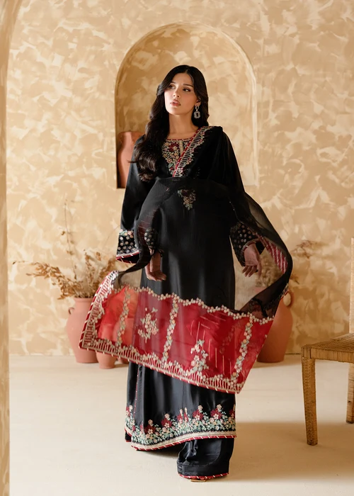 Truba | Elegant Black Charmuse 3 Piece Festive Suit - Image 2