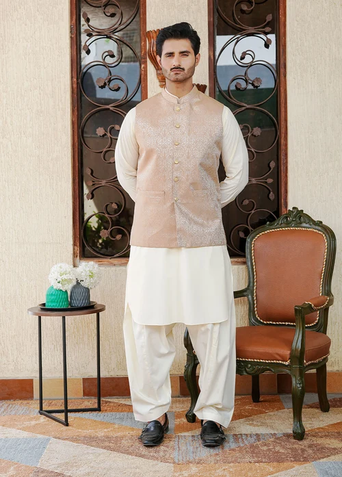 Muraqsh Peach Pink Waistcoat | Elegant Banarasi Jamawar - Image 2