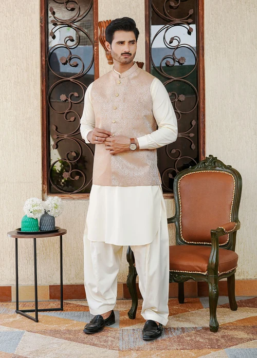 Muraqsh Peach Pink Waistcoat | Elegant Banarasi Jamawar